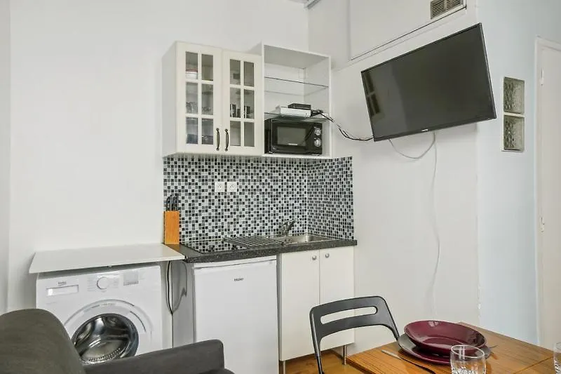 552 Rendez-vous - Superbe * Paris